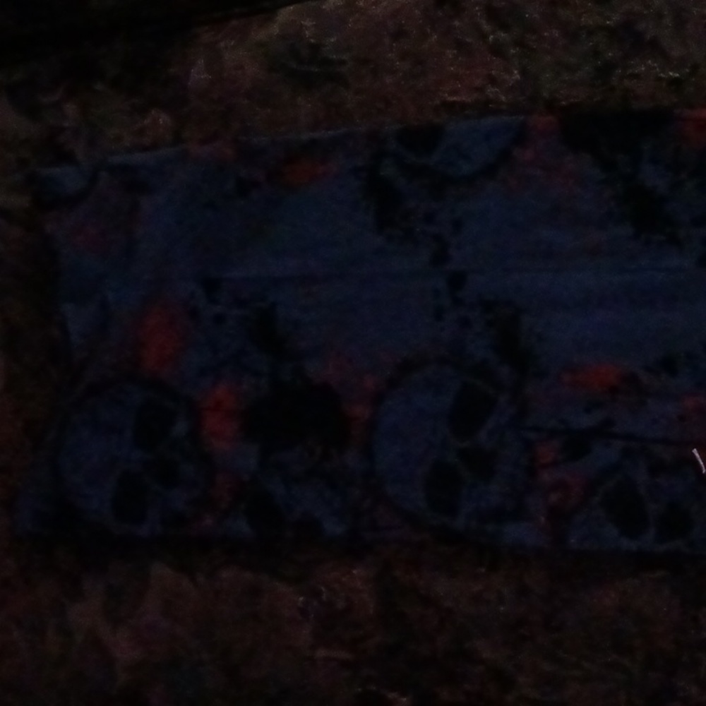 Mask - Picture 2 of 2